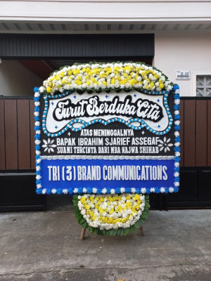 Papan Bunga Duka di Sukahening